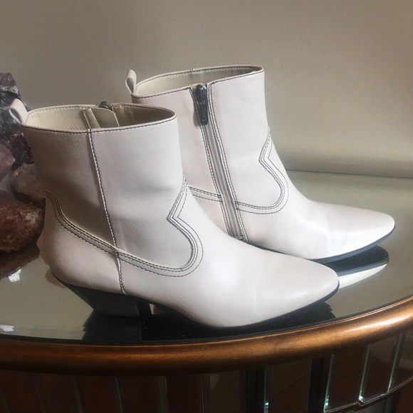 Circus by Sam Edelman Cream Booties - Picture 2 of 8
